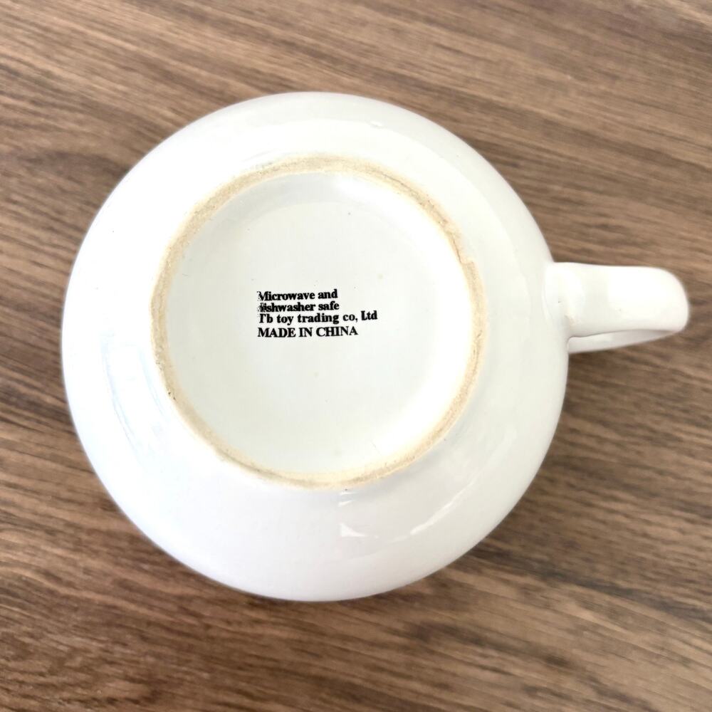 Butterfly Soup Noodle Bowl - Stoneware - Hand-Painted - Picture 4 of 4